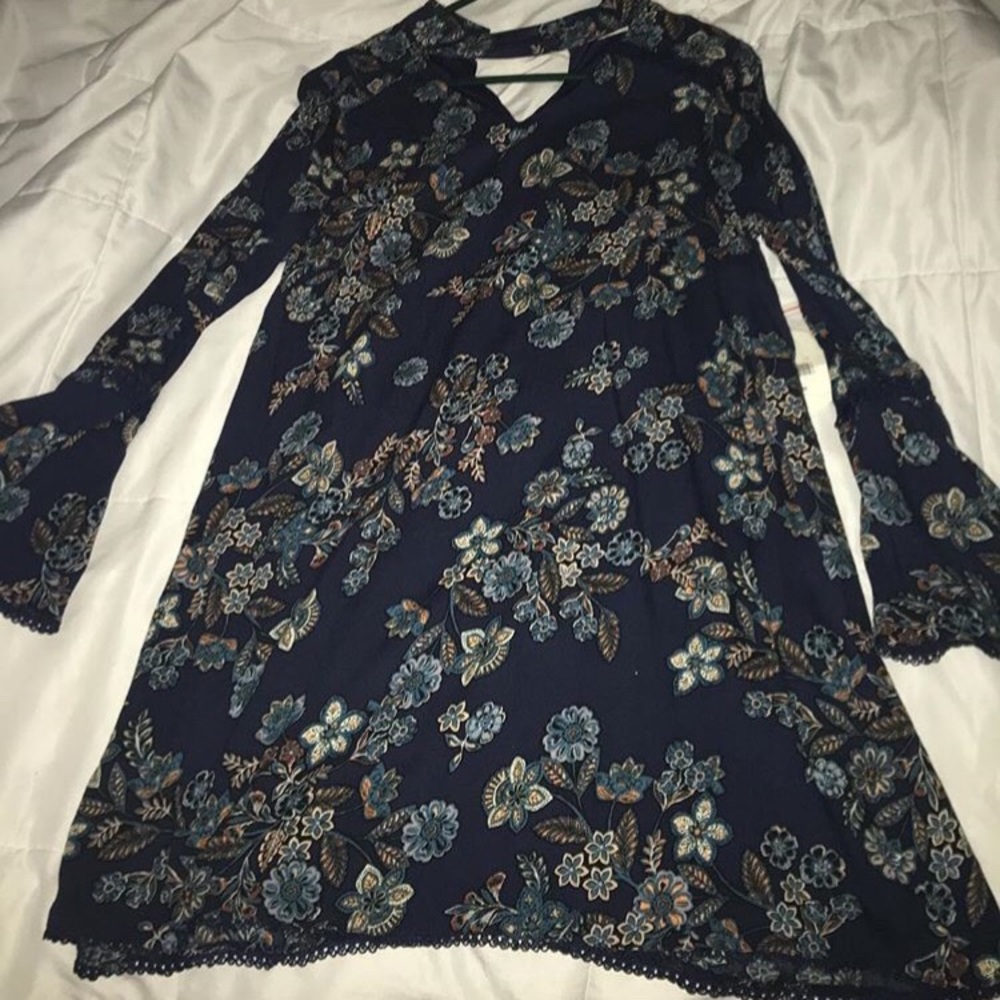 Choker dress